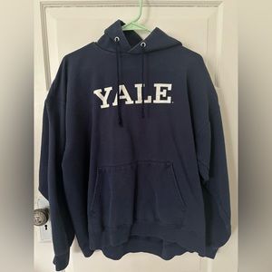 Yale Sweatshirt